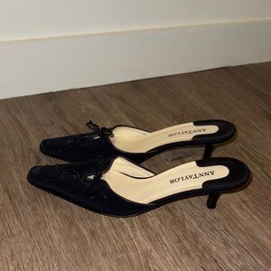Ann Taylor Navy Kitten Heels